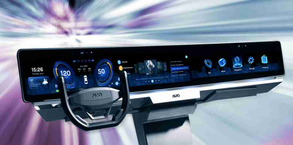 至成国际开拓前瞻显示技术创新应用，，，，结合优异整合设计能力，，，，开发智能车载FIDM Plus一体化显示方案，，，让驾驶操作与车内娱乐体验再进化